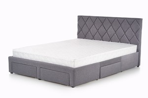 Bed with slatted base ID-16710