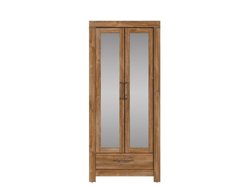 Skapis ar plauktiem ID-22587