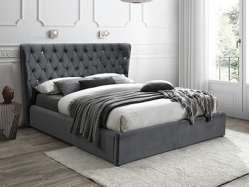 Bed with slatted base ID-23064