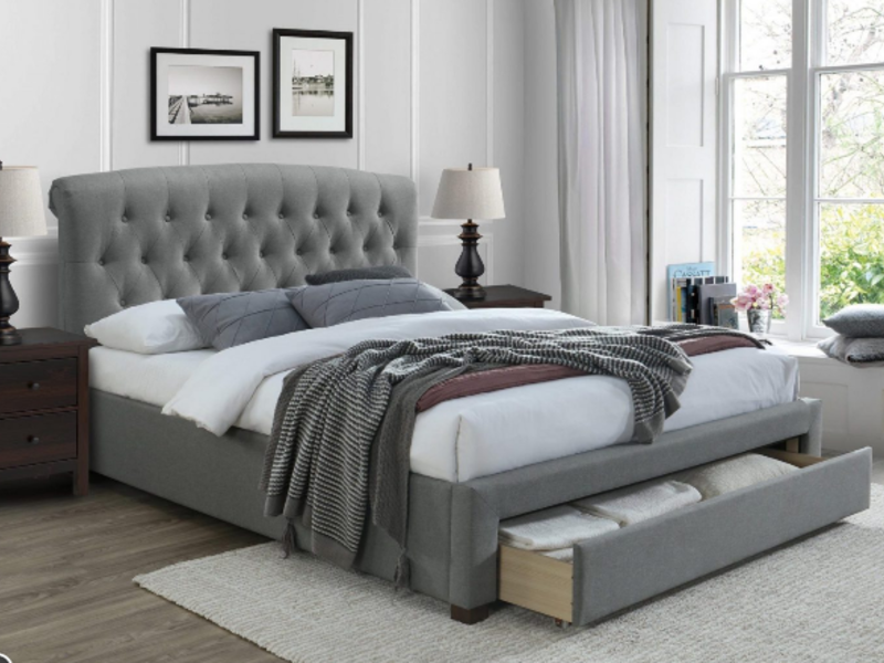 Bed with slatted base ID-23861