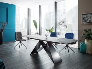Extendable table ID-24394
