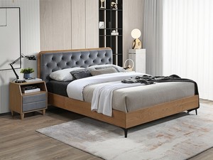 Bed with slatted base ID-25394
