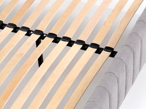 Bed with slatted base ID-25543