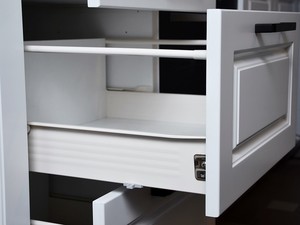 Шкаф для духовки и микроволновой печи Avellino D14/RU/2M 284